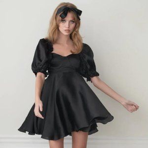 Selkie Black Swan Parliament Dress